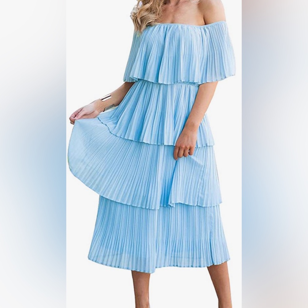 NWOT, off the shoulder dress